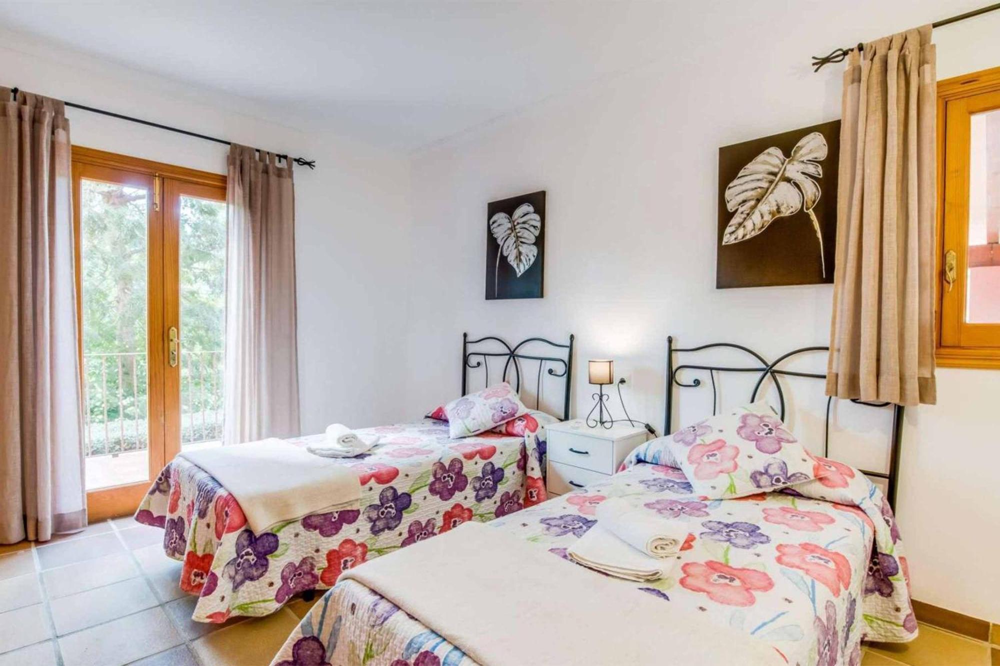 Legendario Villa *