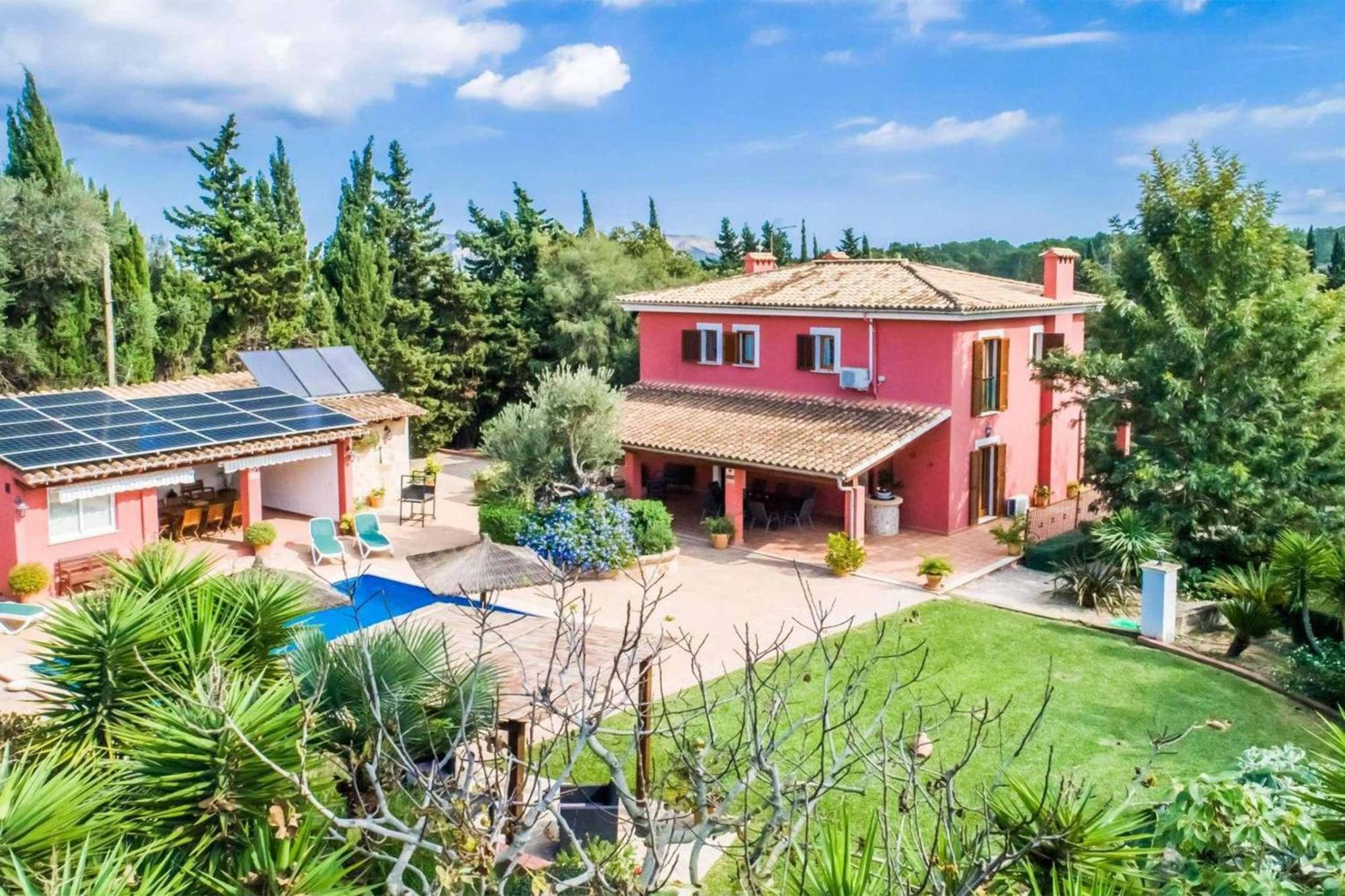 Villa Legendario *